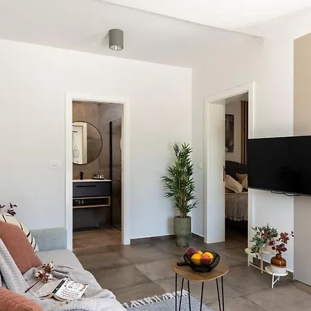 Honoris Apartment - Brand New - Private Parking - 90 M From The Beach- Terrace Slano Exterior photo