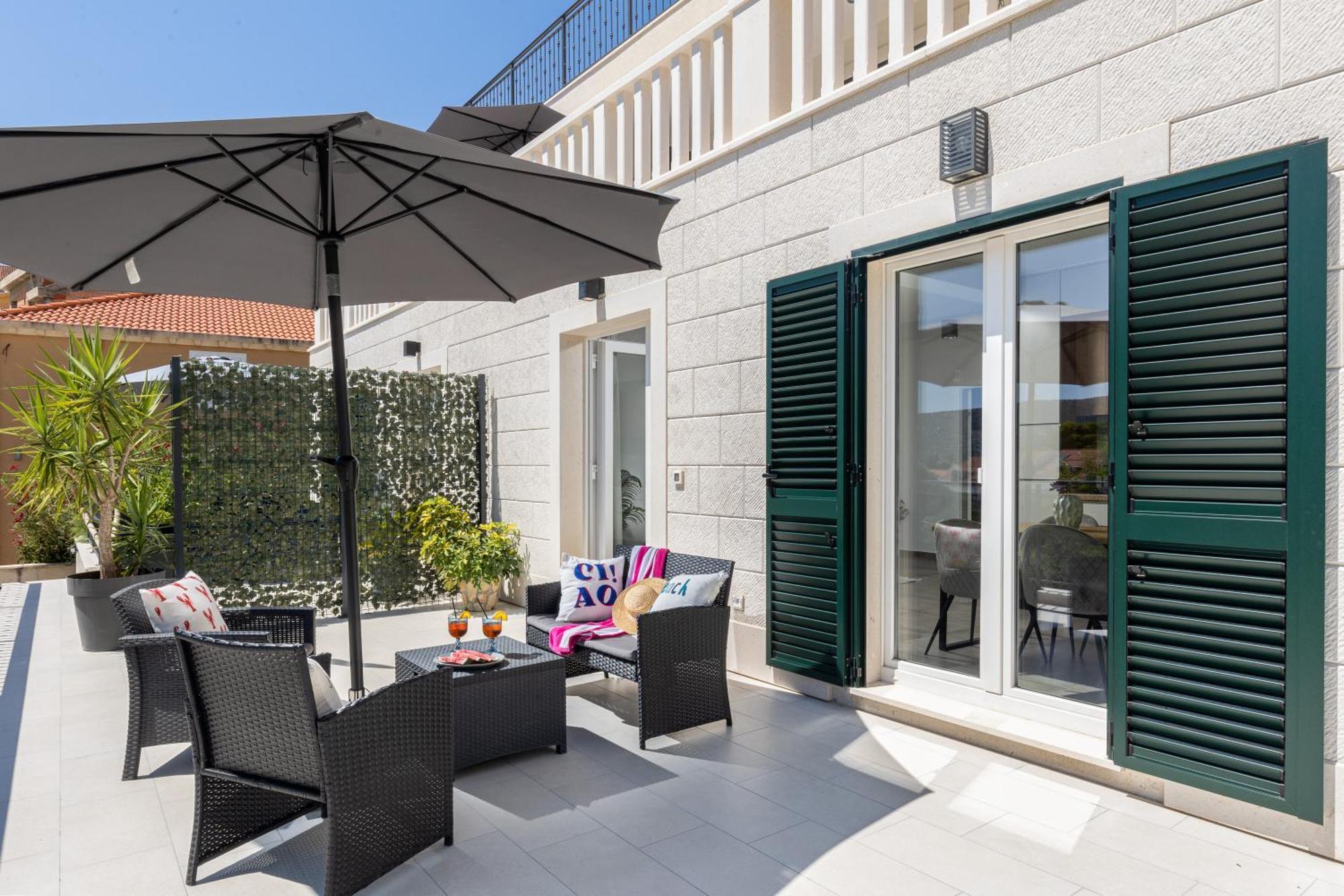 Honoris - Brand New - Private Parking - 90 M From The Beach- Terrace Apartment Slano