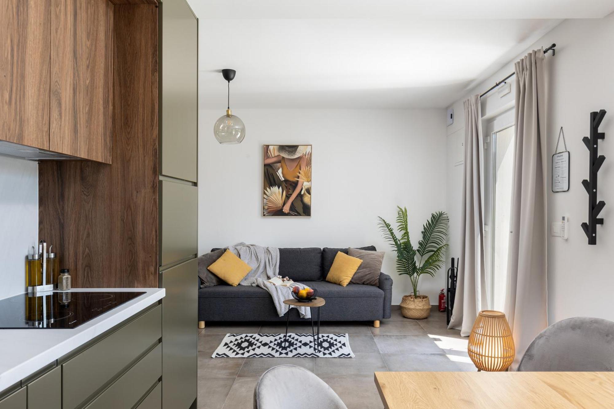 Honoris - Brand New - Private Parking - 90 M From The Beach- Terrace Apartment