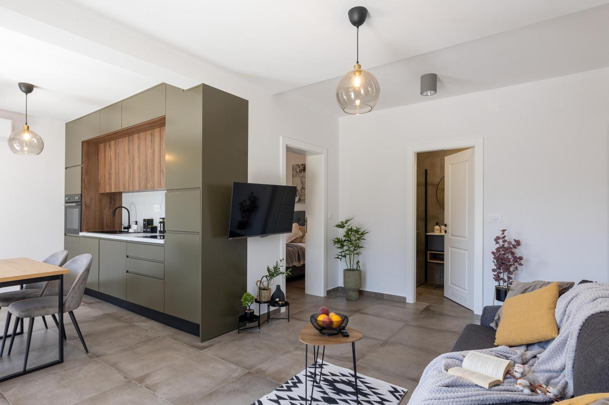 Honoris - Brand New - Private Parking - 90 M From The Beach- Terrace Apartment *