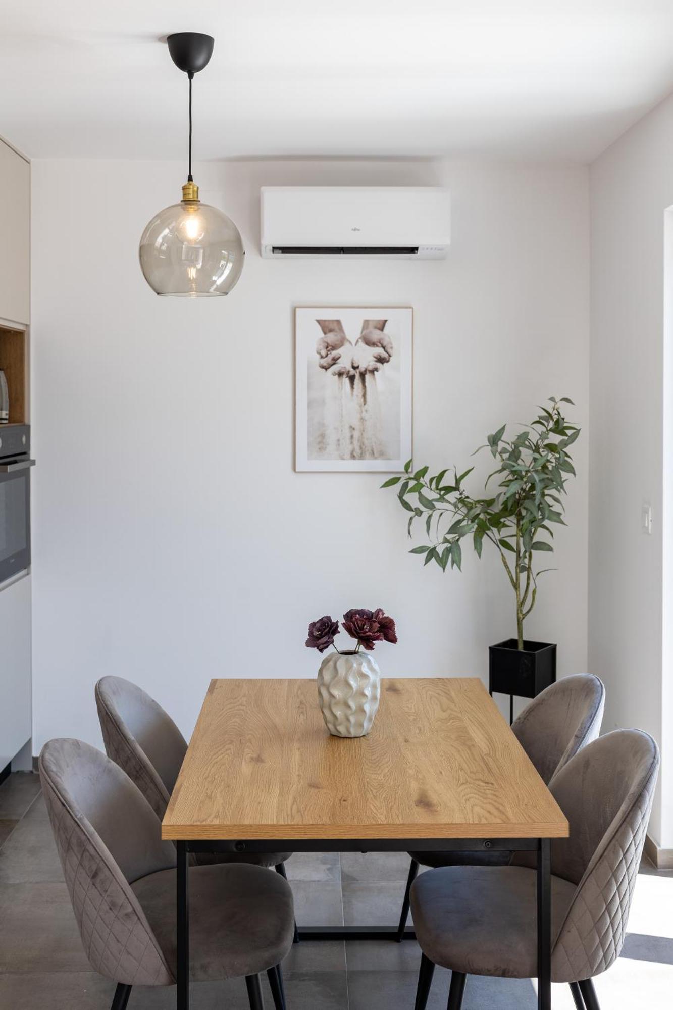 Honoris - Brand New - Private Parking - 90 M From The Beach- Terrace Apartment Slano